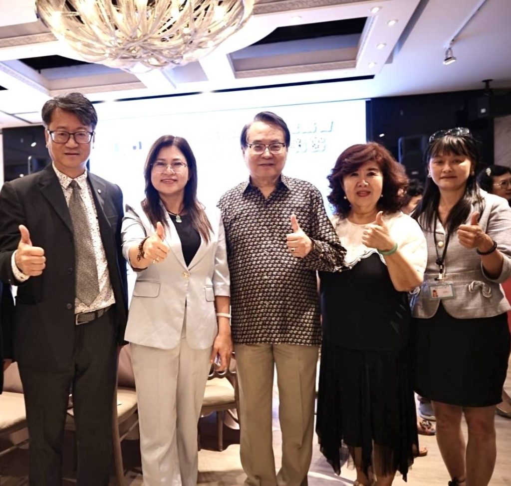 中華工商文教資訊交流協會舉辦聯誼餐會 結合政商藝三方力量 打造國際商務交流平台