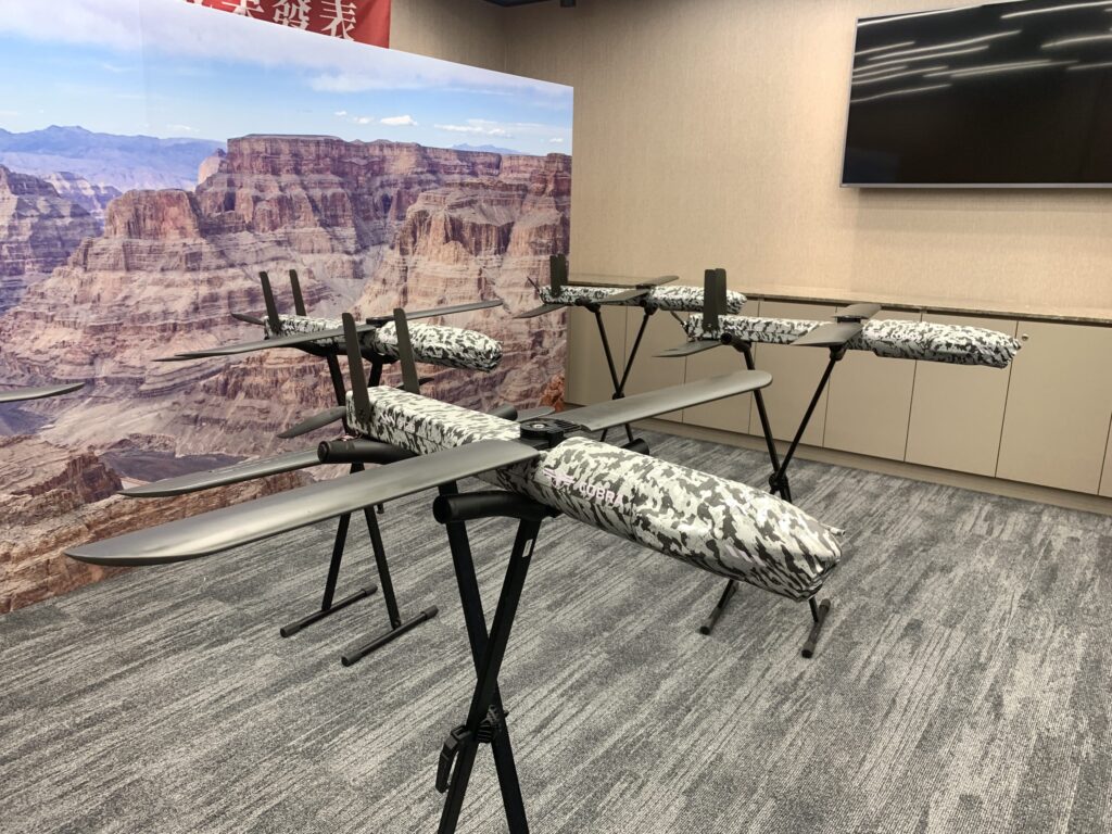 【MIT戰術無人機亮相】銘旺科技公開「台版彈簧刀」與產能目標，全球供應布局與財務風險受關注