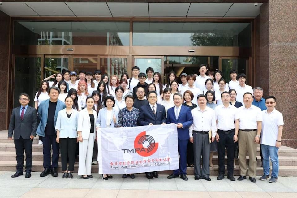 鏡頭下的相遇：兩岸青年攜手拍出未來想像