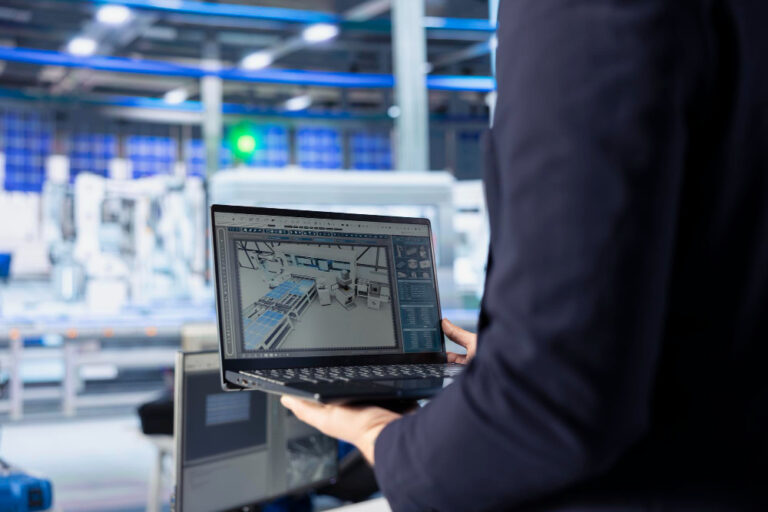 政府補助智慧工廠轉型 助中小製造業勞工再培訓