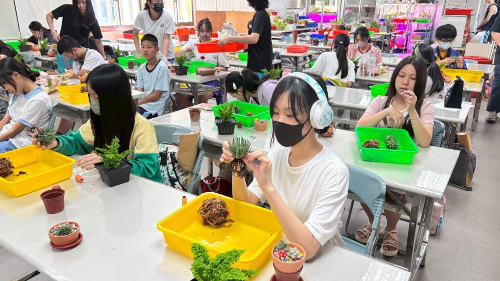 4,478學生暑假動手做！北市職涯探索營點燃技職夢想