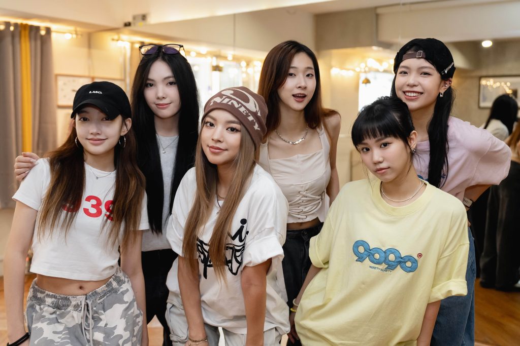 《鬼滅》導演掌鏡打造人魔戰視覺衝擊,林宥嘉攜黃奇斌合唱〈Time〉倒數登場!babyMINT成軍1週年8/3快閃信義區拍神曲MV 3 《鬼滅》導演掌鏡打造人魔戰視覺衝擊,林宥嘉攜黃奇斌合唱〈Time〉倒數登場!babyMINT成軍1週年8/3快閃信義區拍神曲MV