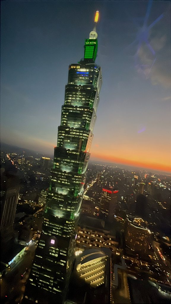 《POP PARTY 》 今夜，你那邊幾點鐘？3