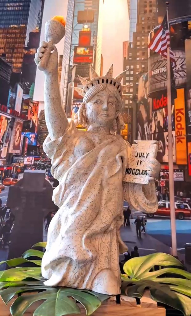 台南首次舉辦台南×紐約落日派對，匯聚上百位企業名人，結合兩城文化與音樂，四葉國際餐旅集團與多品牌聯手打造歷史性交流盛會，見證台南與紐約的跨國連結。