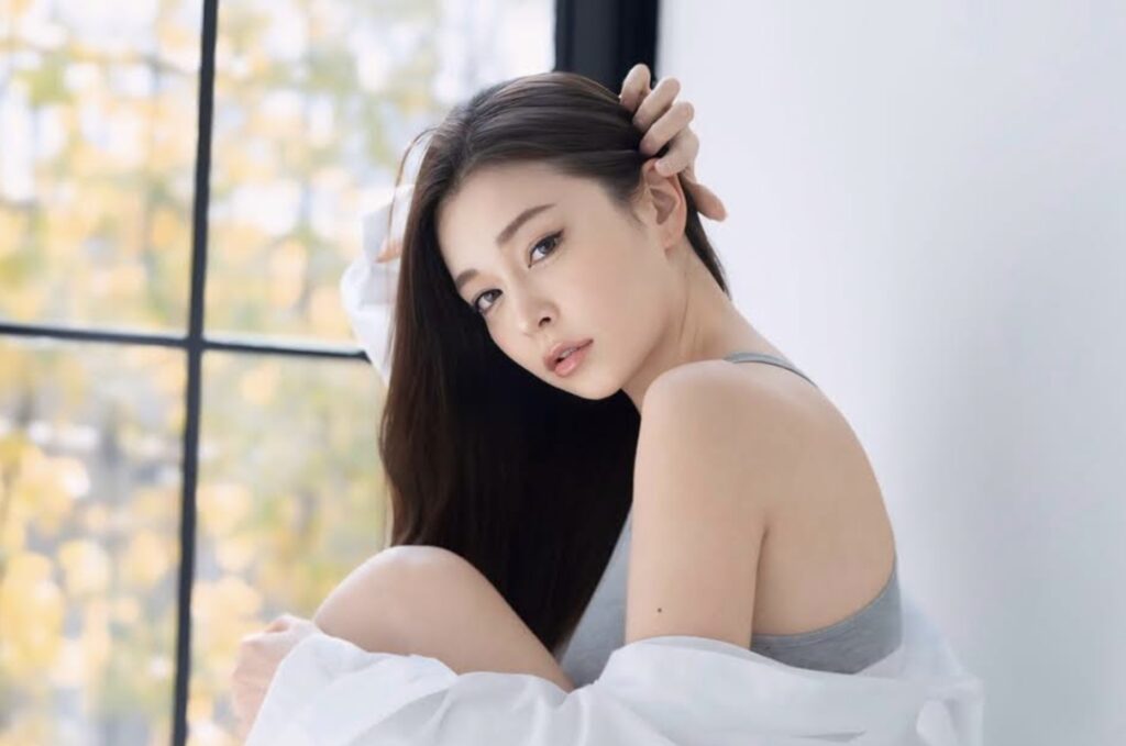 傳奇AV女優橘瑪麗引退倒數 8月來台「畢業派對」三部曲G罩杯俄混血女神中文流利 2 晚上7.04 2025 8 12的影像 1