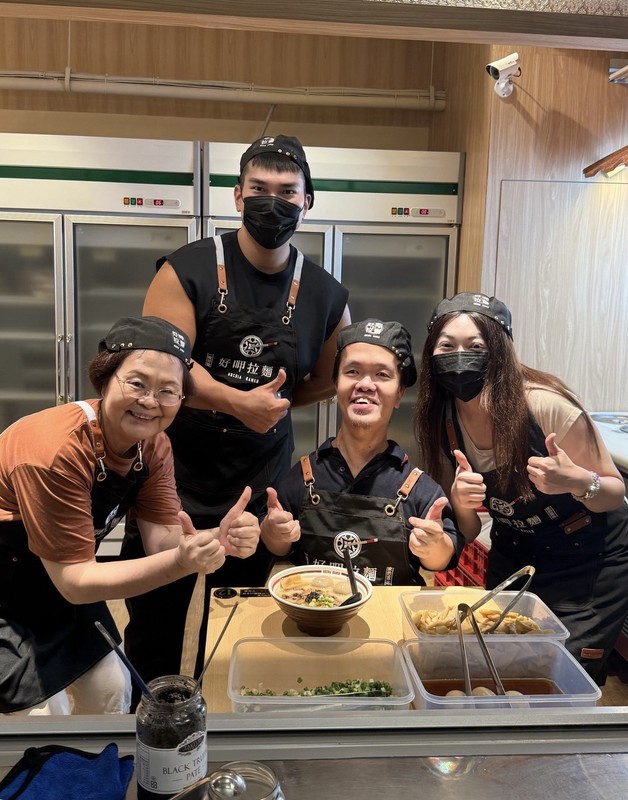 好呷拉麵攜手軟骨病友協會　用模組化步驟傳遞家的溫暖 | 索引新聞 INDEX News