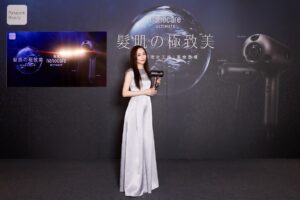 台灣家電領導品牌Panasonic「髮肌護理科技」 推出全新「女王機」奈米水離子吹風機 一機實現沙龍級智能呵護