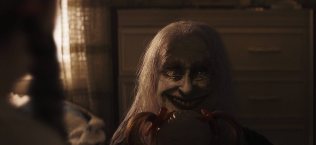 2025娛樂強檔來襲/四大作品不可錯過!從恐怖宇宙到經典日漫、影壇票房即將迎來全面熱潮 4 2025娛樂強檔來襲!《厲陰宅:最終聖事》、《咒術迴戰 懷玉‧玉折》、《動物方城市2》與NBA球星柯瑞監製的《山羊巔峰》即將接力上映,從恐怖宇宙到經典日漫與動畫新作,點燃影迷熱情,掀起院線票房新熱潮。