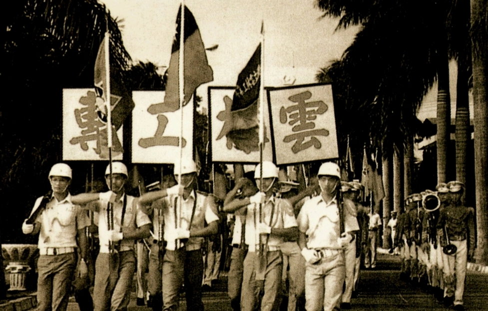 「雲林工專創舉 校友60壽慶暖回家」 畢業40年學長姐重返母校　師生齊聚敘舊切蛋糕 | 索引新聞 INDEX News