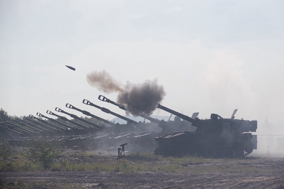 陸軍十軍團重砲射擊 驗證裝備展現防衛戰力 | 索引新聞 INDEX News