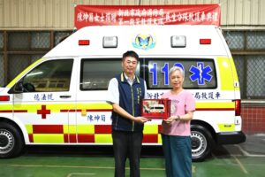 用愛捐救護車 8旬嬤圓一生感恩十年願望