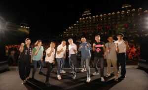 「憶起唱民歌」 創造萬人合唱經典畫面