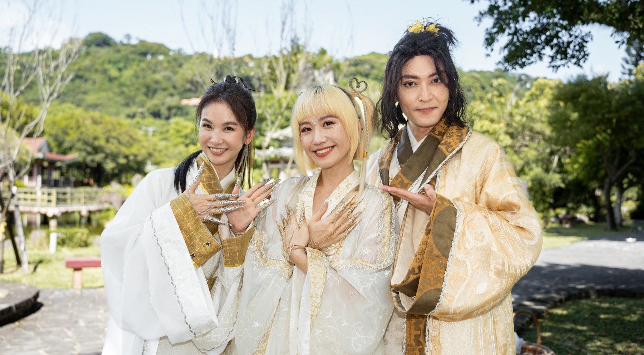 《戲說台灣》Lulu 黃路梓茵首次穿金裝夢幻登場