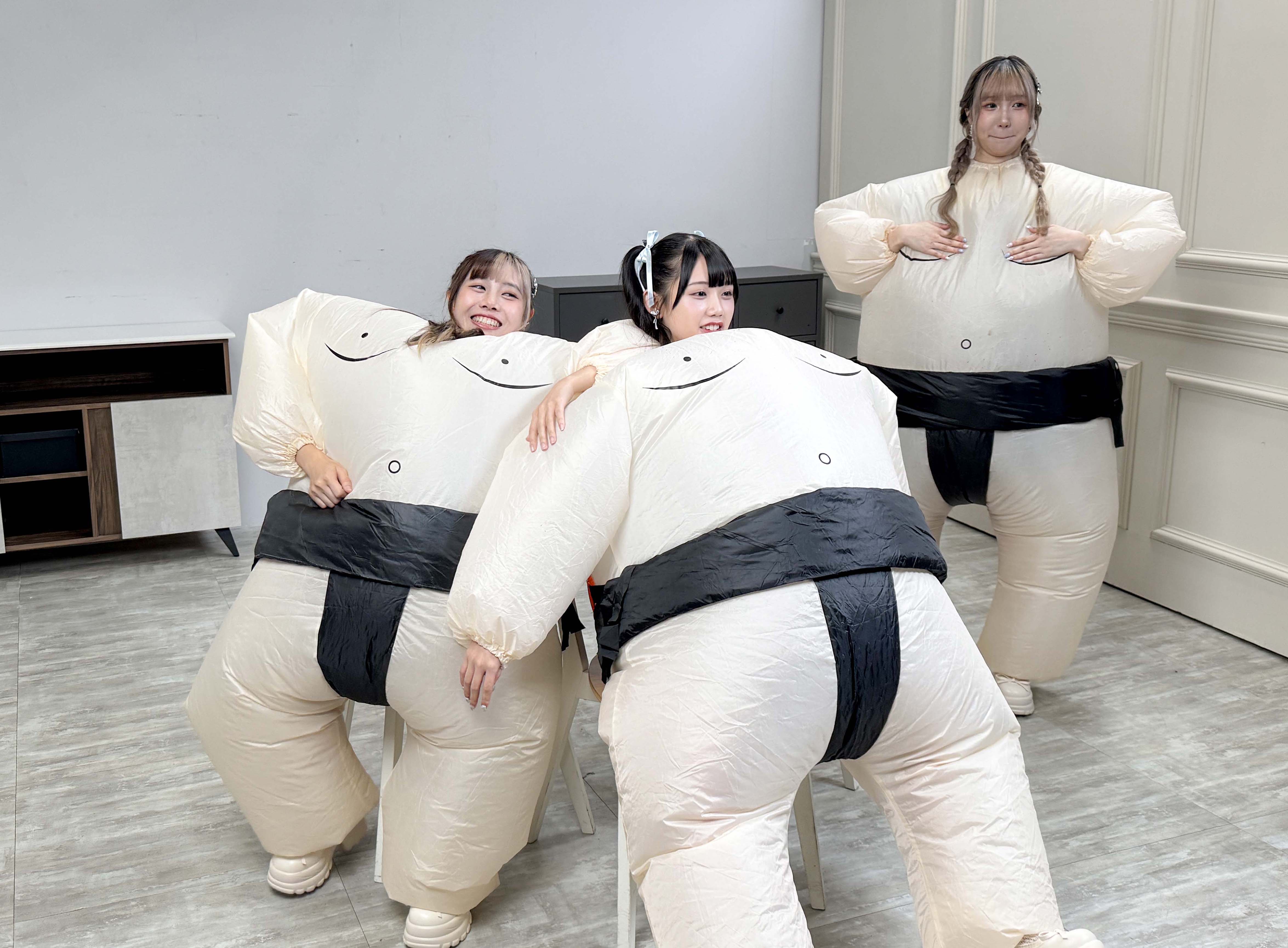 阿部瑪利亞全力護航恐怖遊戲 相撲裝跳舞寵爆 AKB48 Team TP