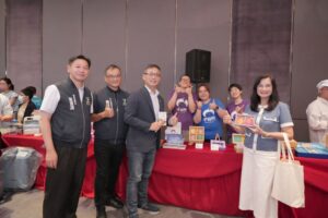 庇護工場中秋產品暖心登場！張溫德副市長走秀力挺  籲企業共同支持