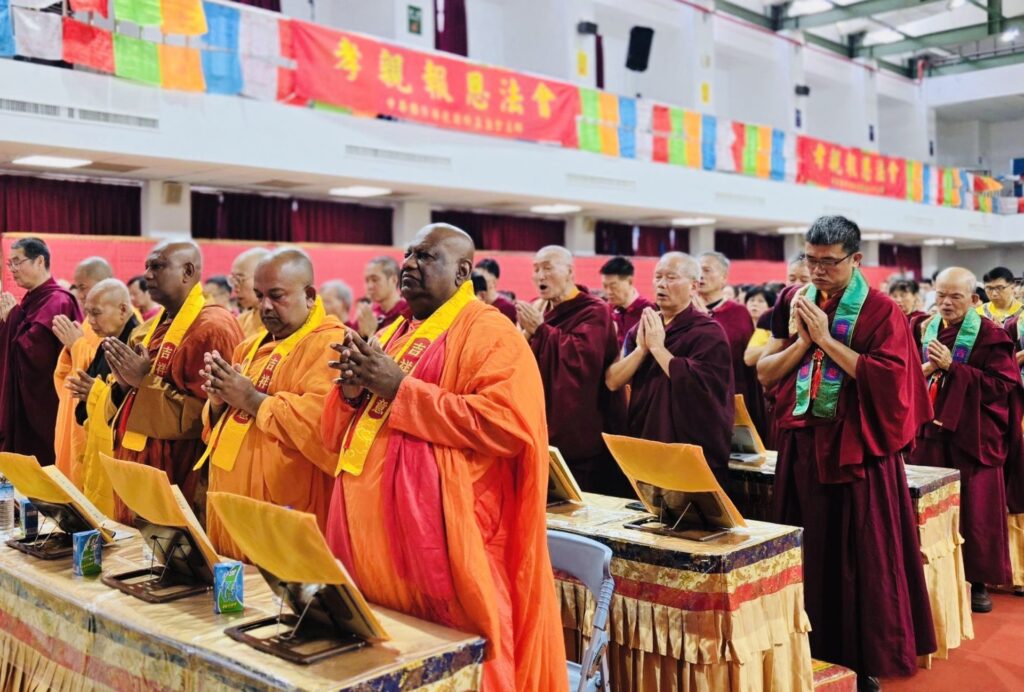 聖德釋證達教尊主法地藏菩薩聖誕法會　500多善信同霑天降雨花樹甘露