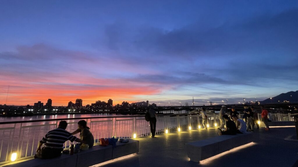 為什麼佳節一定要回家？答案藏在中秋與重陽