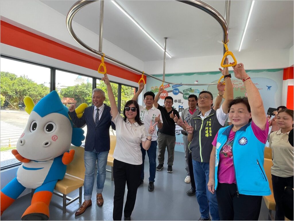 福隆迎旅遊新亮點　候車亭啟用 推出台灣好行限時優惠