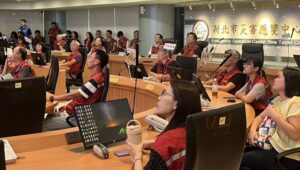 強颱樺加沙發海警     新北防颱整備會議嚴陣以待