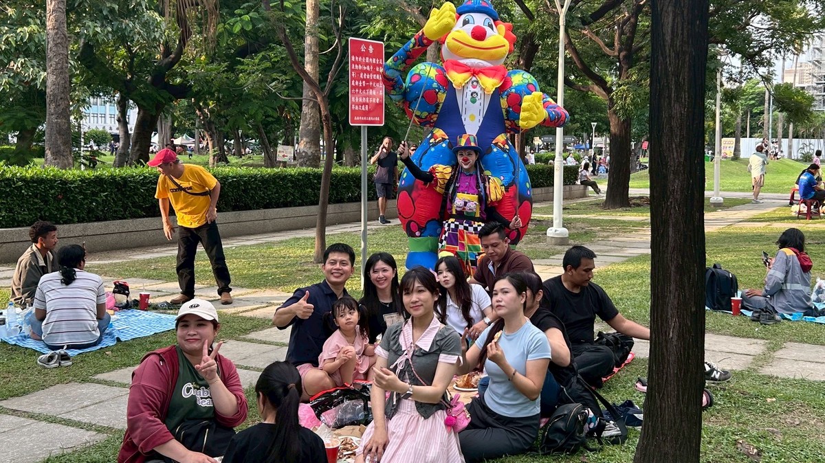 超Chill野餐交流多元文化 外籍工作者共享療癒時光 超Chill野餐交流多元文化 外籍工作者共享療癒時光