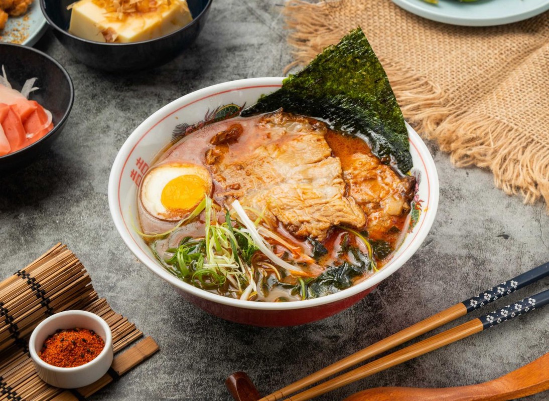 中西區日料必吃名單!巷弄間的職人拉麵風味正宗 中西區日料必吃名單!巷弄間的職人拉麵風味正宗