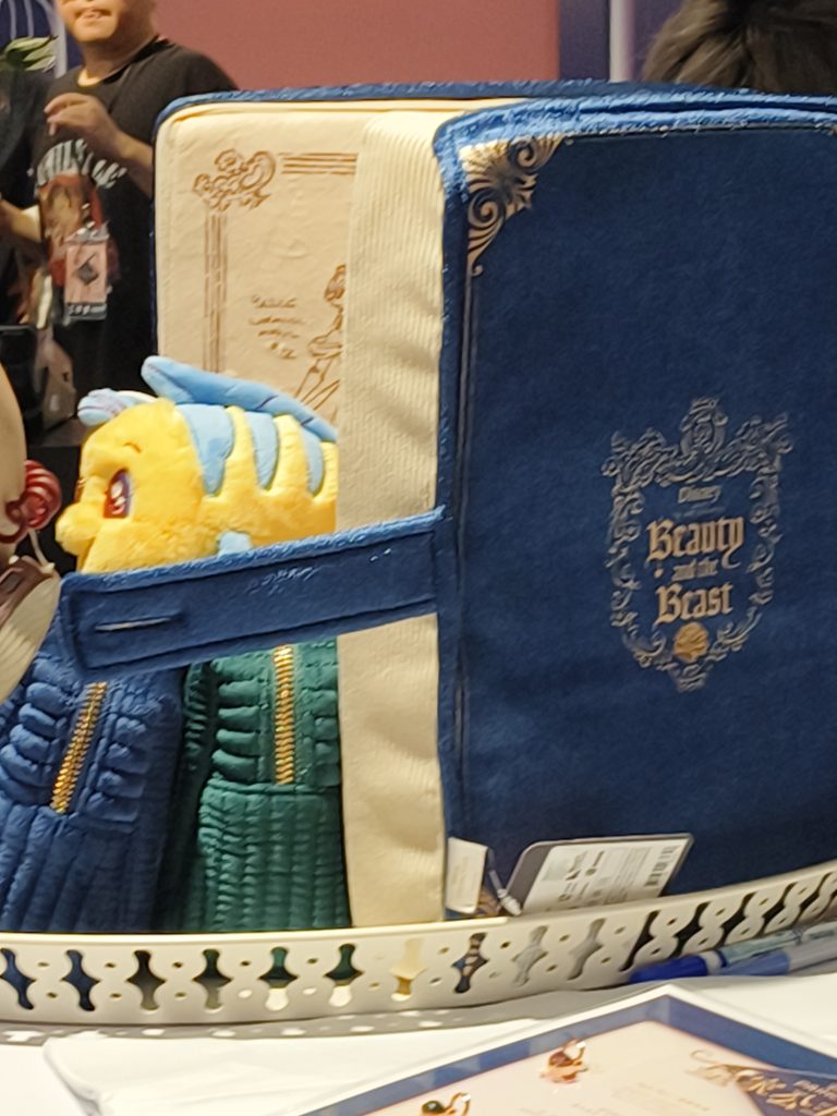 迪士尼「皇家公主派對」沉浸式期間限定店人氣爆棚！