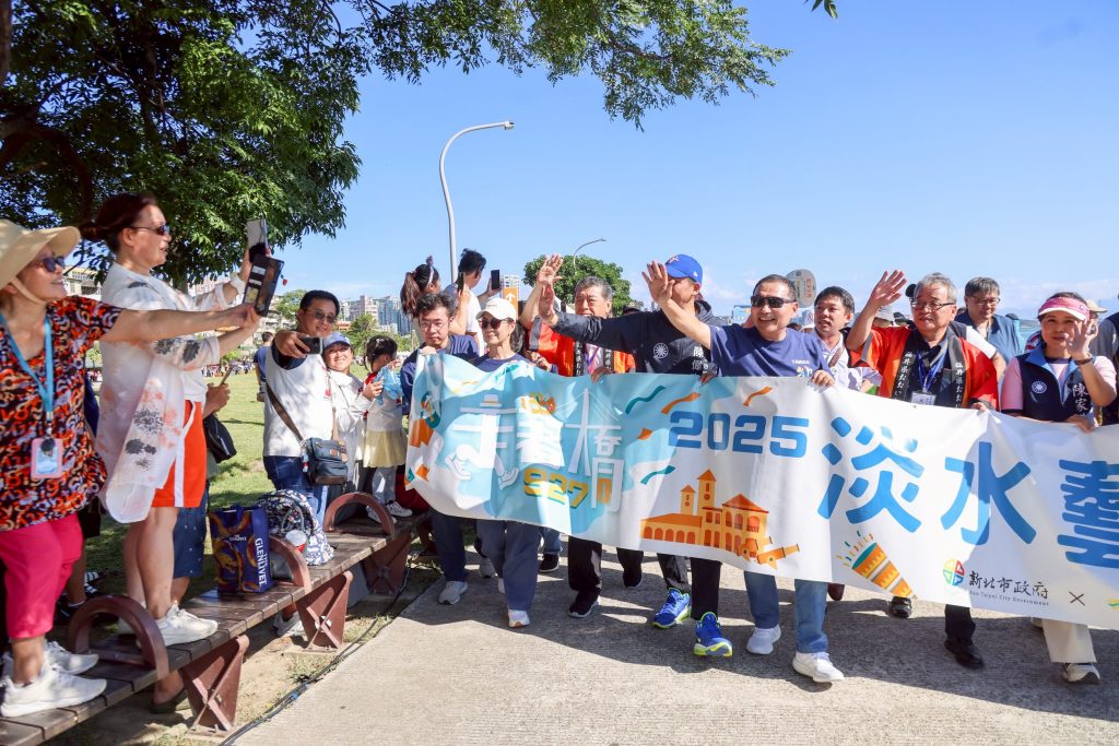 淡水藝術嘉年華登場　侯友宜踩街共享淡江大橋河海風光 | 索引新聞 INDEX News