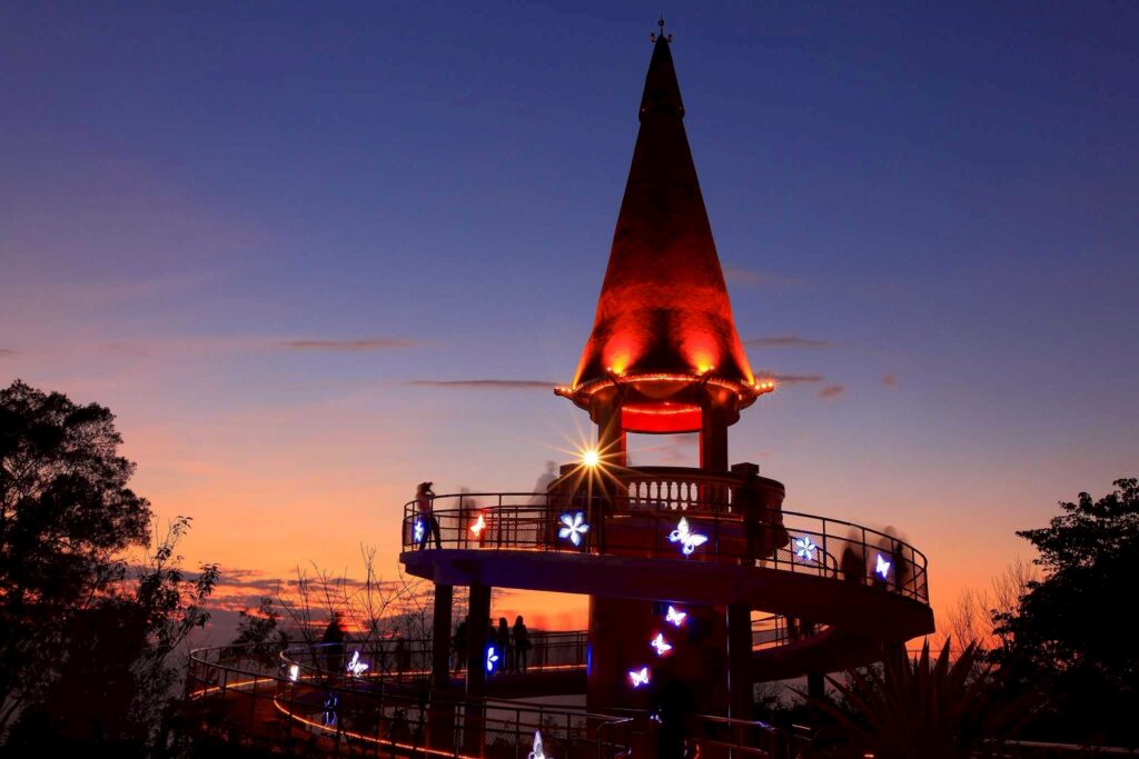 立體招牌製作推薦，打造亮眼店面形象｜耀陽電子