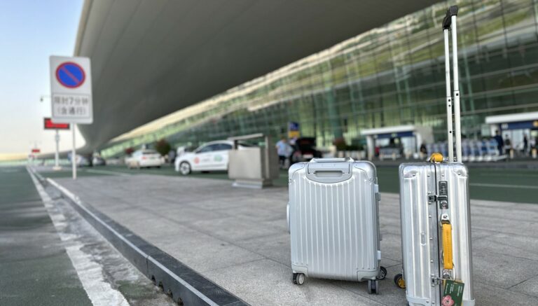 機場接送推薦，包車旅遊首選｜信佑機場接送、包車旅遊