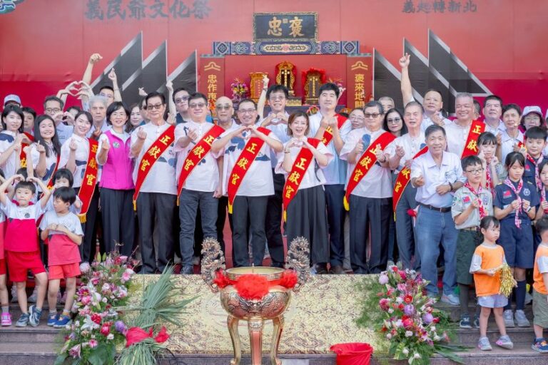 義起轉新北    侯友宜「挑擔奉飯」進場掀高潮