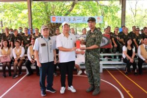 宏鎰集團陸軍153旅敬軍暨捐血   奉獻近5萬CC熱血