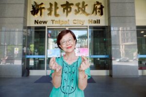 新北敬老愛心卡加碼     明年7月起增至600點
