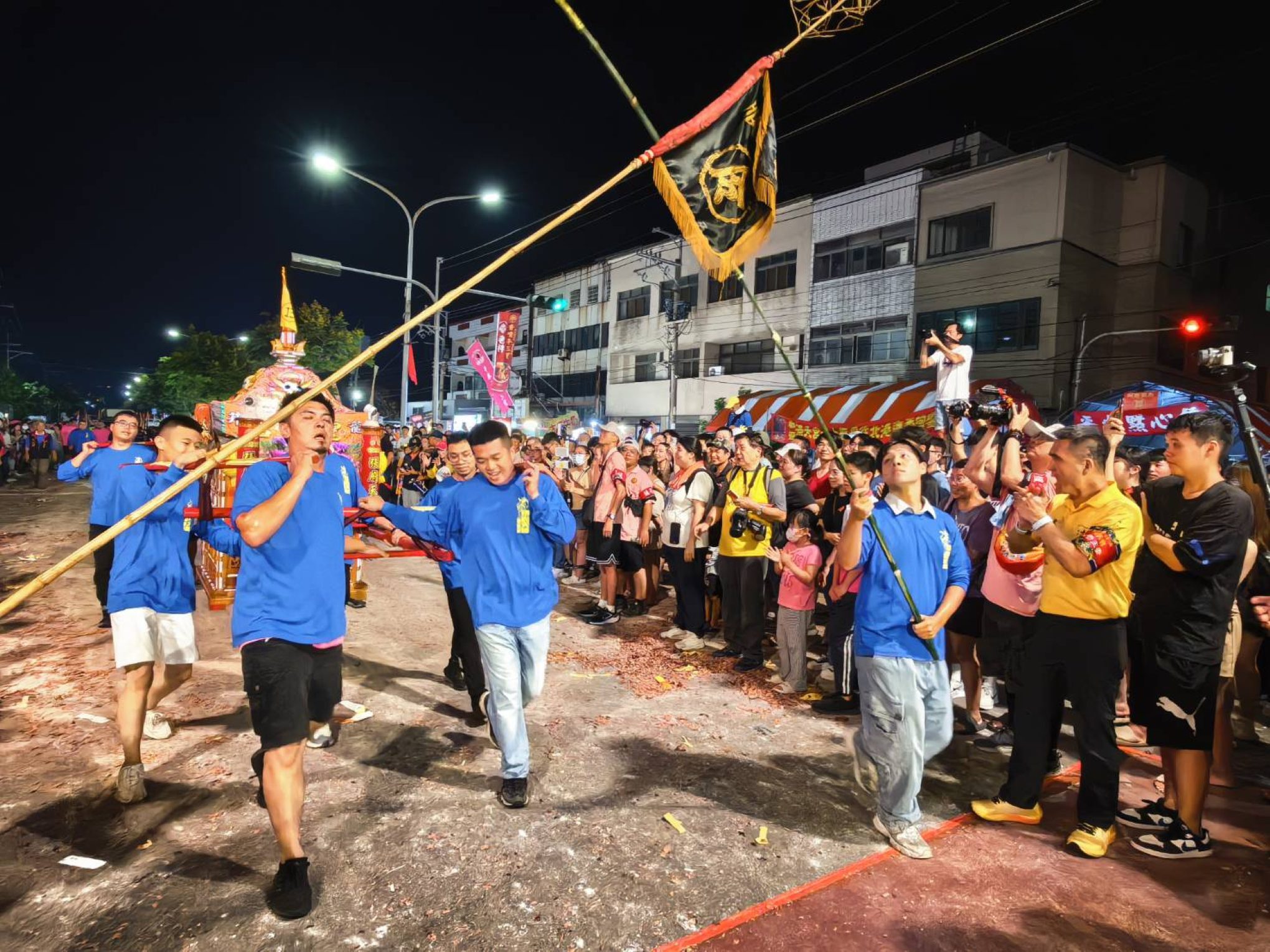 大庄媽7天6夜進香回鑾　海線「跑大轎」接駕 民政局長祈求國泰民安 | 索引新聞 INDEX News