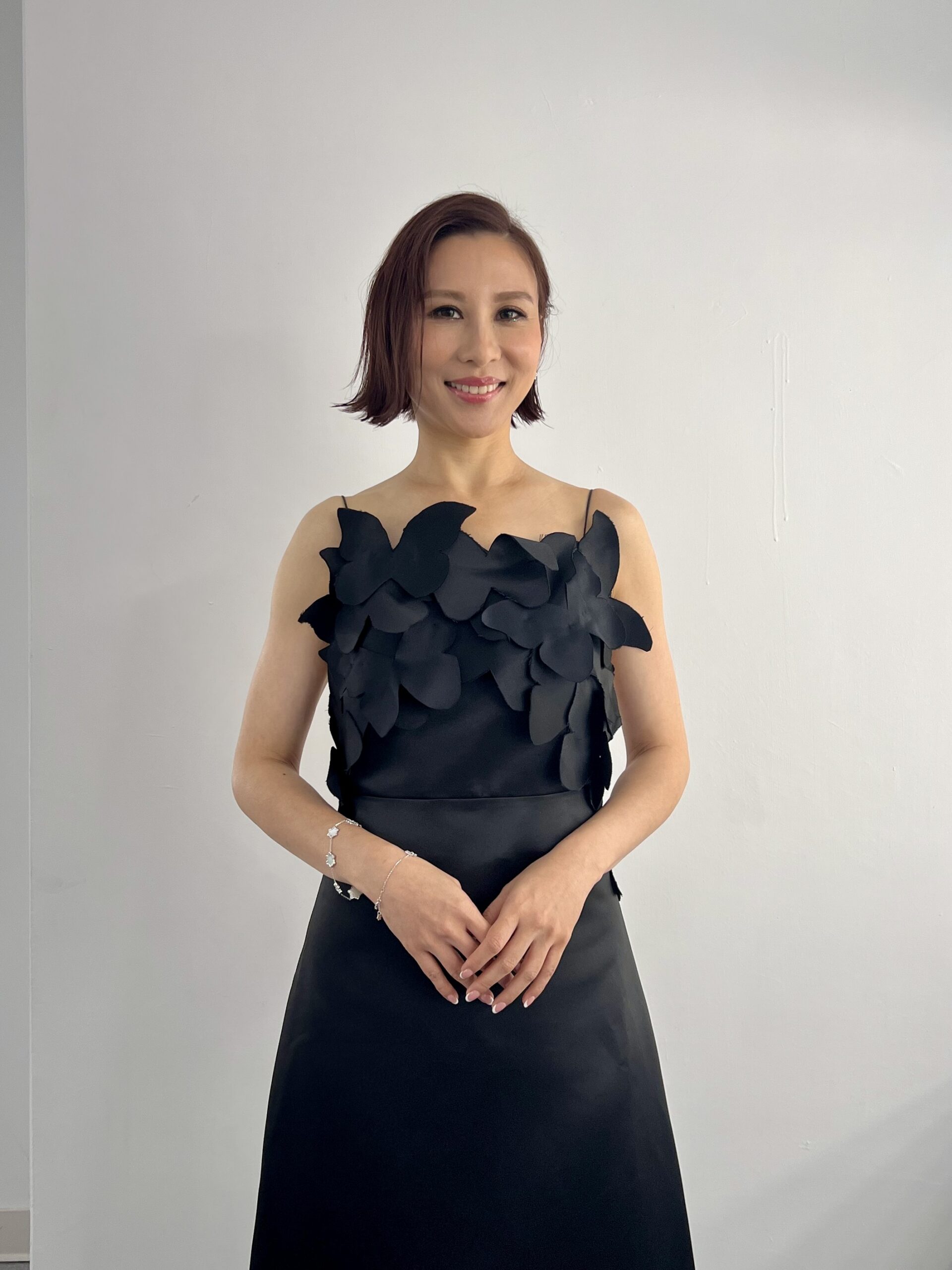 林凡金鐘60挑戰出道25年最難舞台 以絕美戰袍秀美背狠甩三公斤 林凡金鐘60挑戰出道25年最難舞台 以絕美戰袍秀美背狠甩三公斤