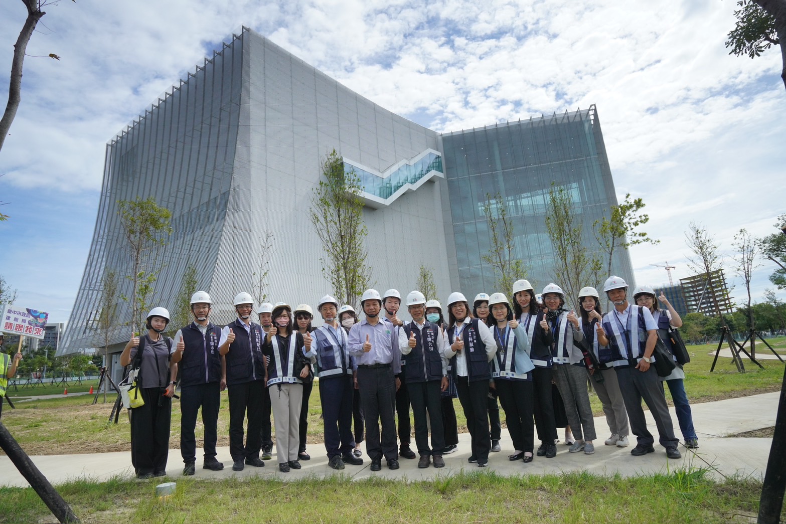 臺中捷運藍線卡陰？ 臺中經濟發展蒙陰影