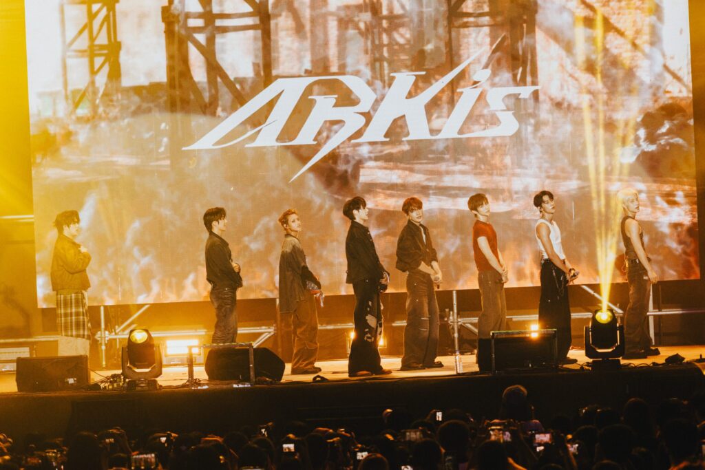 新勢力人氣男團 ARKis 出道首辦粉絲見面會 KISS 超給力門票秒殺