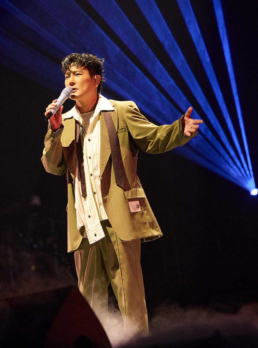 張信哲楓葉季唱進溫哥華 第101場萬人朝聖 張信哲楓葉季唱進溫哥華 第101場萬人朝聖