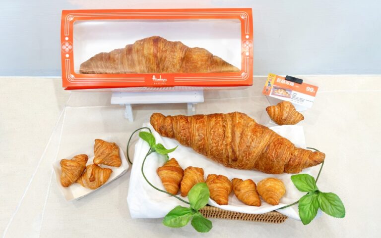 全聯阪急麵包經典丹麥系列  巨萌可頌 38 公分驚喜滋味  連假餐桌最強焦點