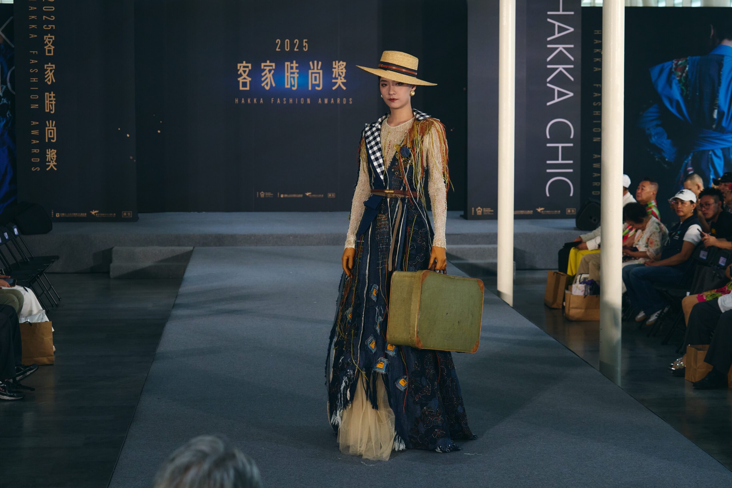 客家文化不只藍衫！永續時尚服飾展顛覆印象　展現設計與環保的跨界對話 | 索引新聞 INDEX News