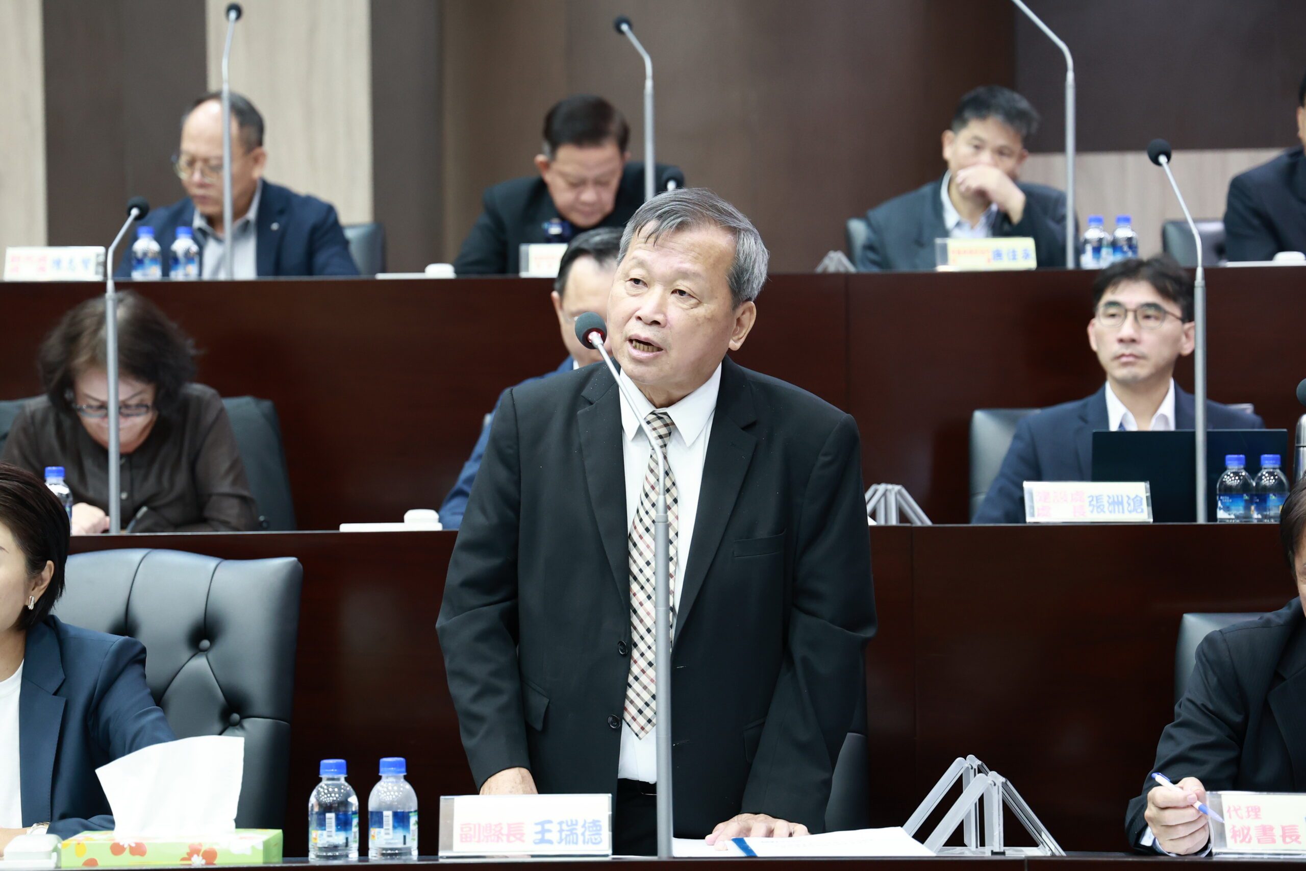 投縣議員關心貓羅溪淹水問題 縣府將增設滯洪池與固定式抽水站 投縣議員關心貓羅溪淹水問題 縣府將增設滯洪池與固定式抽水站