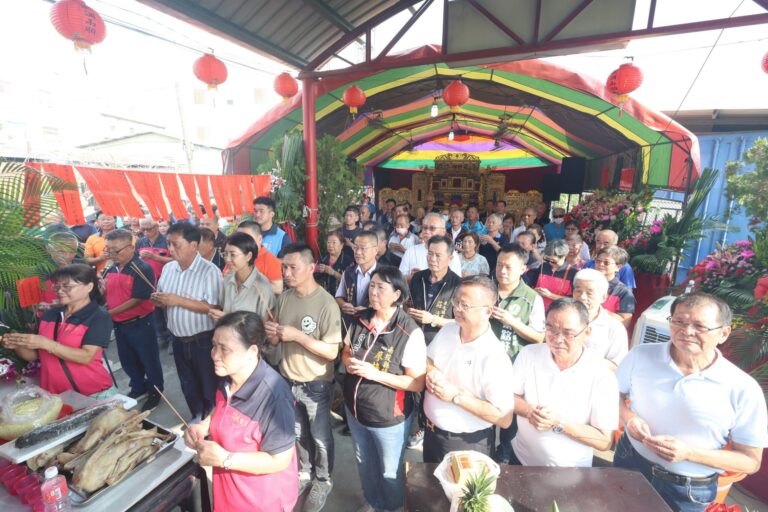 草屯番仔田稻香宮恭祝土地公聖誕千秋大典　信眾添油香全捐花蓮光復賑災