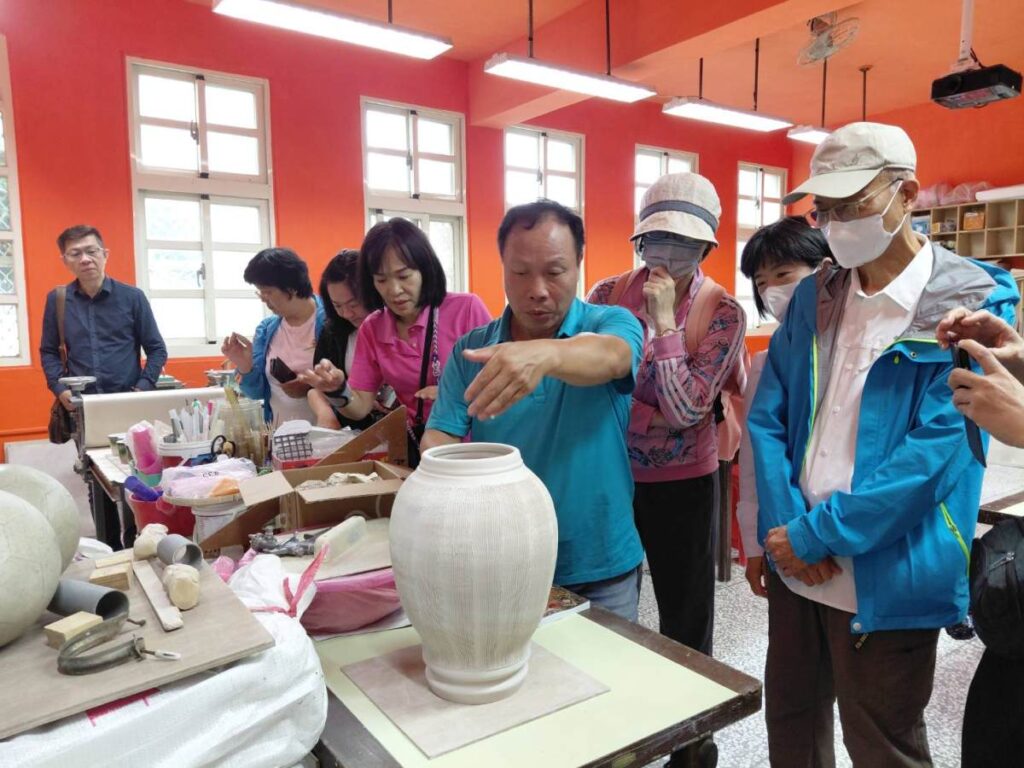 八年深耕壯圍國小藝術與品格教育〡校長徐博正用陶藝與溫暖打造孩子心中的「第二個家」