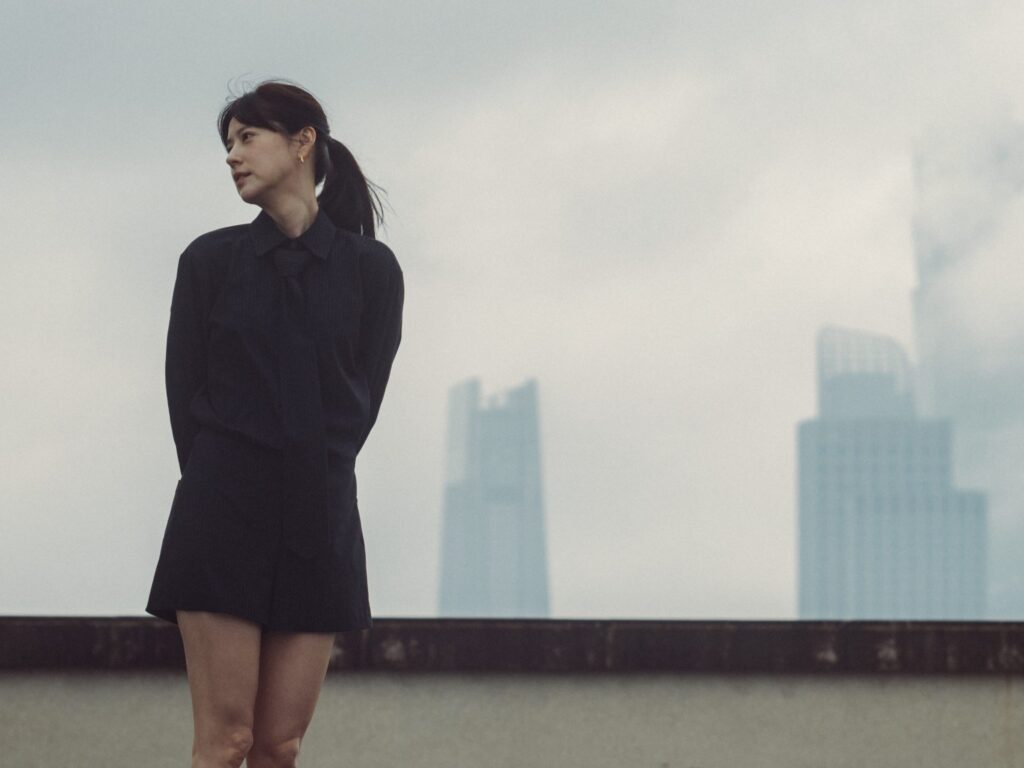 林予晞出道11年首次發寫真誌回顧演藝人生 日本攝影大師濱田英明鏡頭下首位台灣女演員寫真書