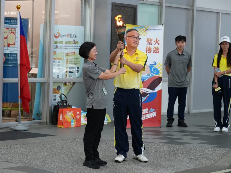 全運會聖火抵臺北　「勝氣凌雲」劍指五連霸。