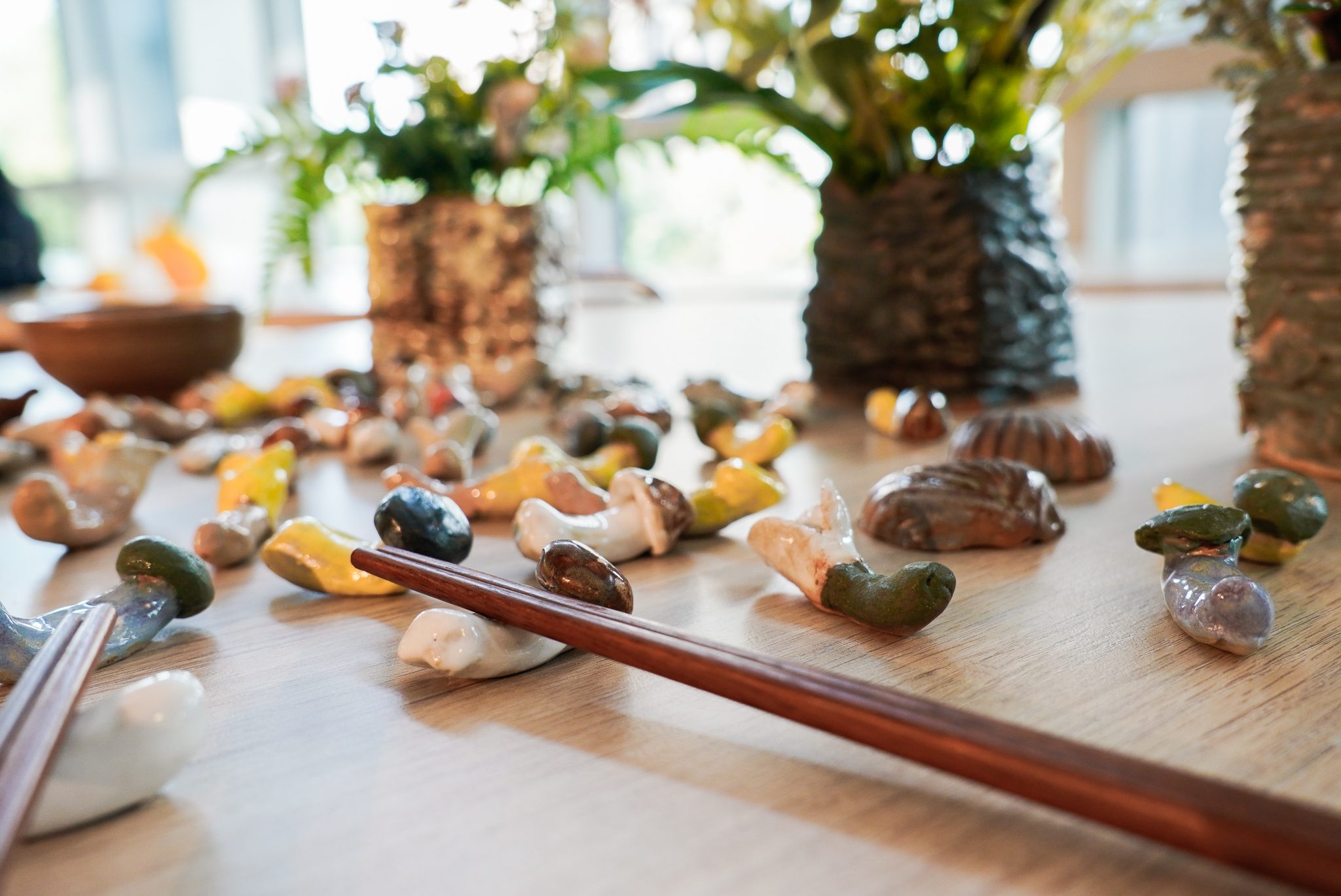 全國首創 八里愛心教養院院生陶藝創作 與將捷金鬱金香酒店跨界合作 讓愛上桌 全國首創 八里愛心教養院院生陶藝創作 與將捷金鬱金香酒店跨界合作 讓愛上桌