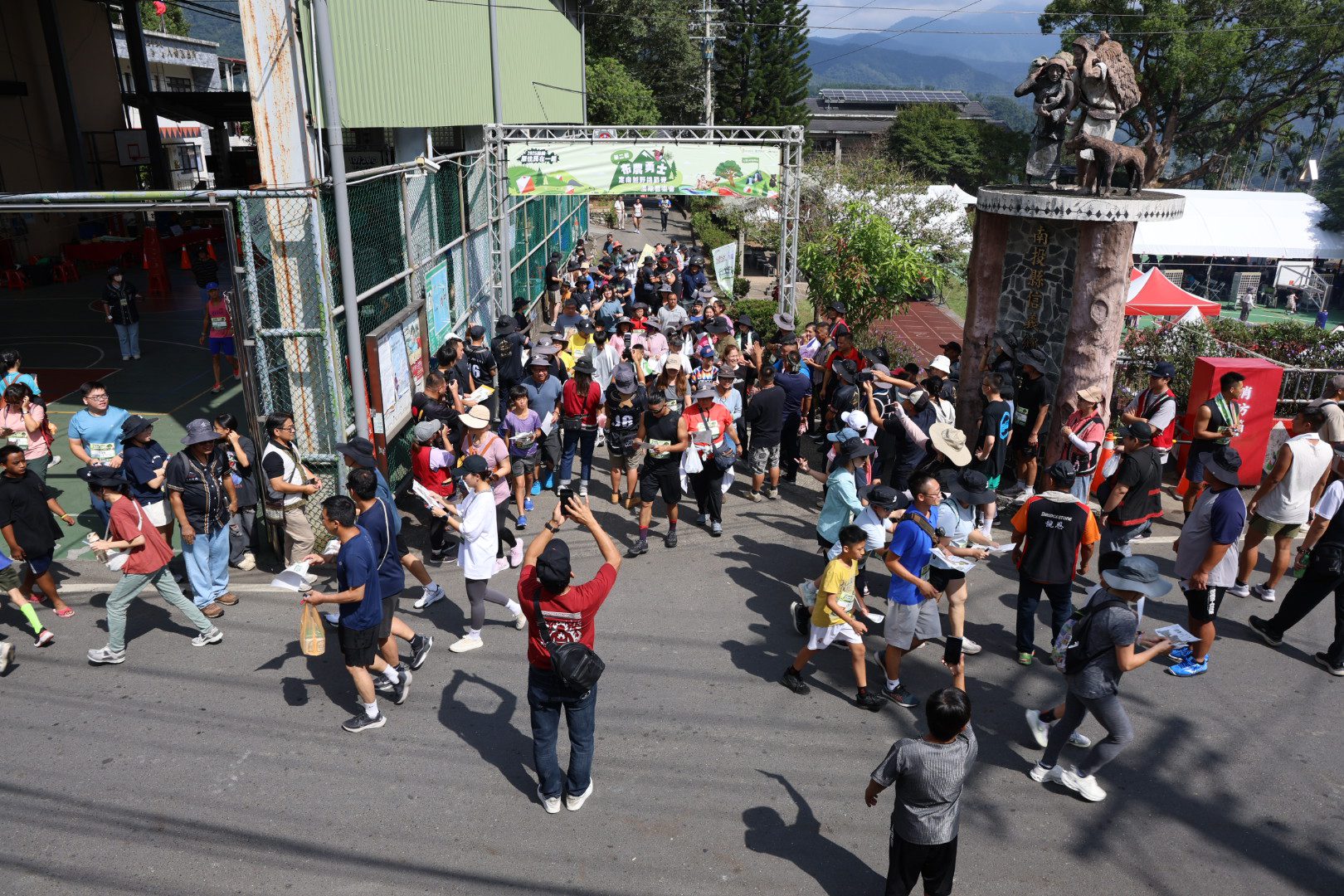 「2025南投原住民在一起」系列活動 第二屆布農勇士定向越野挑戰賽、濁岸音樂會信義鄉熱鬧登場