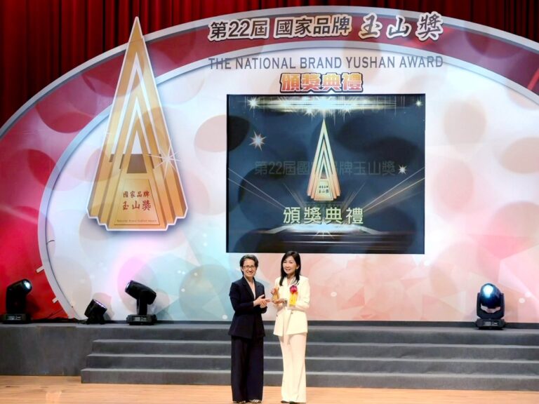 再創榮耀！奕心生醫科技榮獲第22屆國家品牌玉山獎「傑出企業獎」