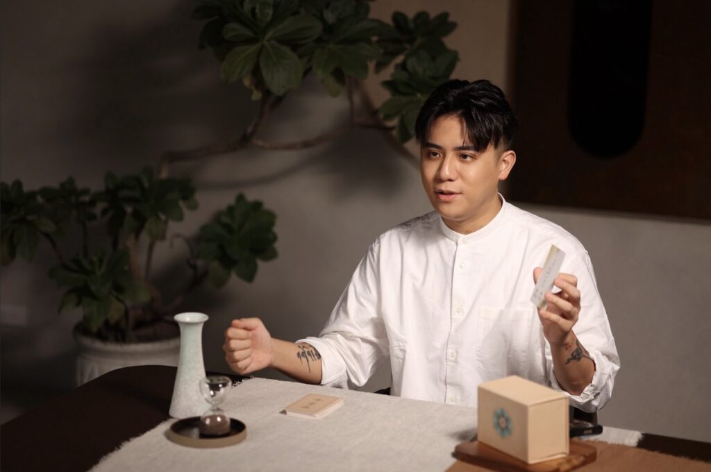 熊仁謙以「茸茸花園」打造生命教育新典範 以藏傳智慧推動公益實踐