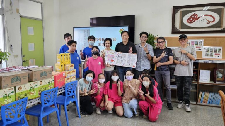 拓博車業攜手企業送暖東山　中秋前夕愛心車隊溫馨啟程