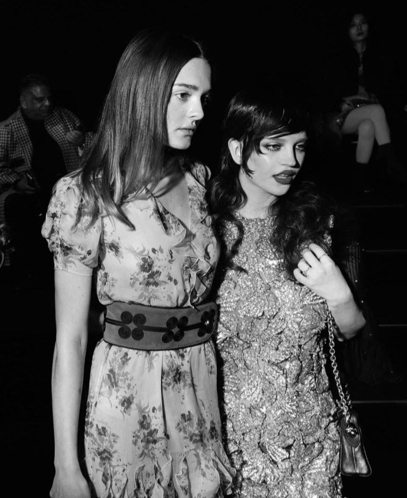 Dakota Johnson 出任 Valentino 全球品牌大使：Alessandro Michele 的繆思回歸